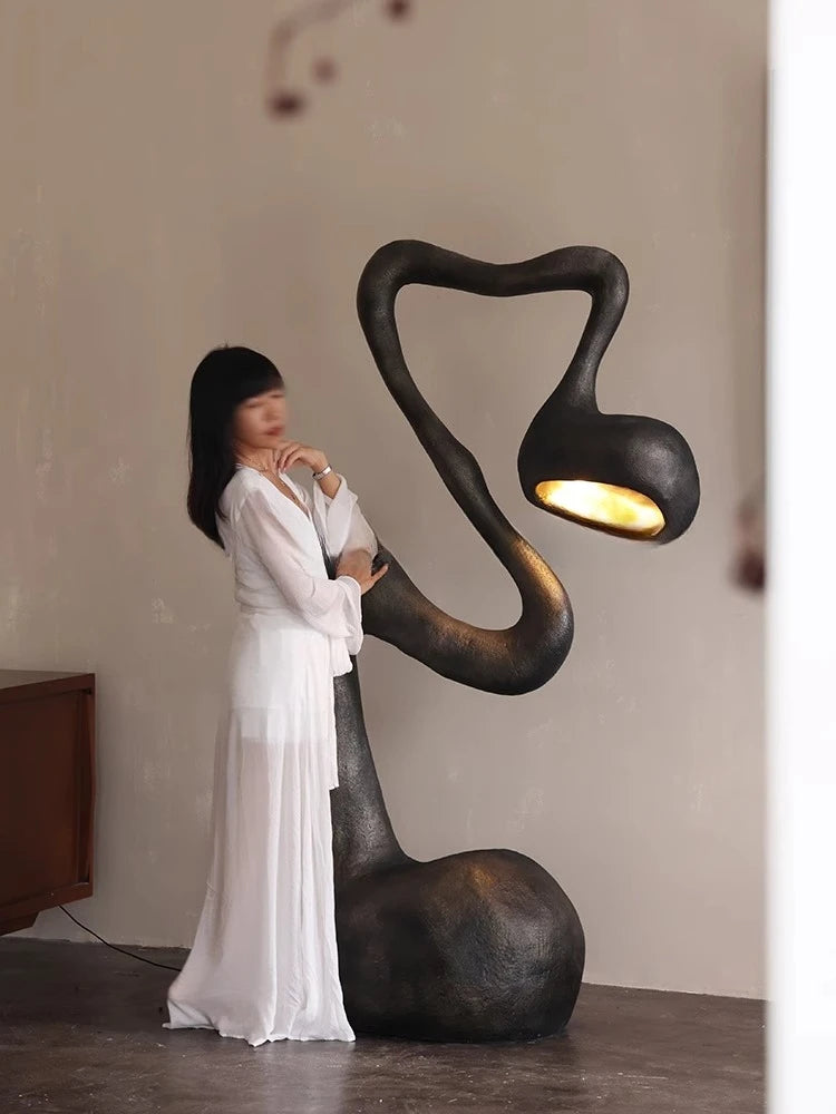 Lampadaire atypique modèle Casparian